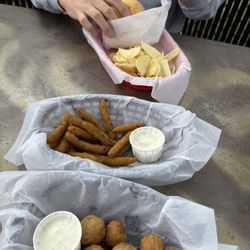 Barney O'Rourke's - Burger fries, green bean fries, mushrooms fries, angry orchard