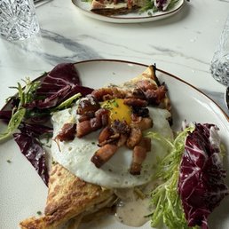 Mushroom & Leek Crepe