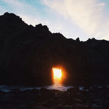 Pfeiffer Beach - Sunset through the Keyhole - Beaches Near Me - Big Sur, California Pfeiffer Beach - Sunset through the Keyhole - Beaches Near Me - Big Sur, California