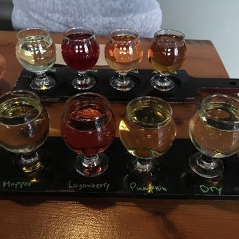 Mullers Cider House - Flights of cider - Bars Near Me - Rochester, New York
