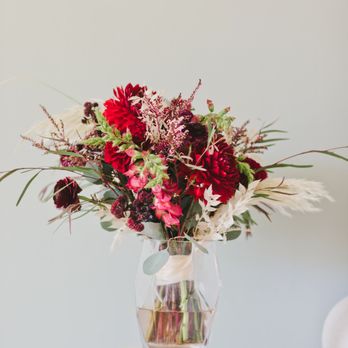 Aimee Lomeli Designs - Floral Designers Near Me Aimee Lomeli Designs - Floral Designers Near Me