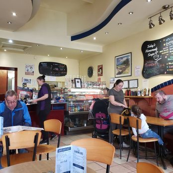 Fountain Cafe - Inside - Cafes Near Me - Alexandria, WDU
