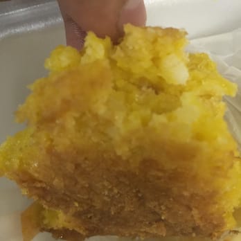 Macita's Restaurant - Undercooked arepa - Bakeries Near Me - Miami, Florida