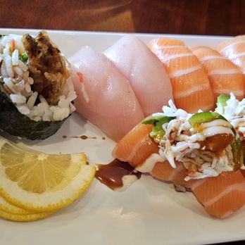 Minato Sushi & Bar - Spider roll (returned as I did not order), hamachi, sake, Crazy Donald nigiris - Sushi Bars Near Me - Reno, Nevada