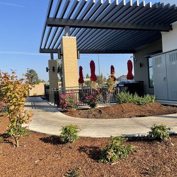 Chick-fil-A - ows the entrance to a restaurant - Fast Food Near Me - Keizer, Oregon Chick-fil-A - ows the entrance to a restaurant - Fast Food Near Me - Keizer, Oregon