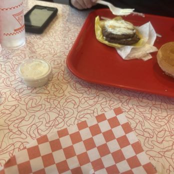 Triangle Drive In - Hamburger no bun - Burgers Near Me - Tulare, California