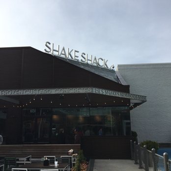Shake Shack Tysons Corner - Burgers Near Me - McLean, Virginia