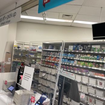 Walgreens - a view of a store's cash counter - Drugstores Near Me - Miami, Florida Walgreens - a view of a store's cash counter - Drugstores Near Me - Miami, Florida