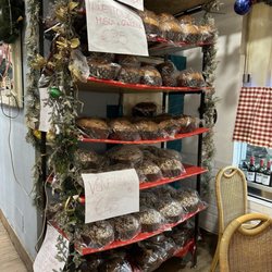 So many panettone