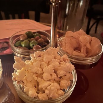 The Nines - Complimentary snacks - New American Near Me - New York, New York