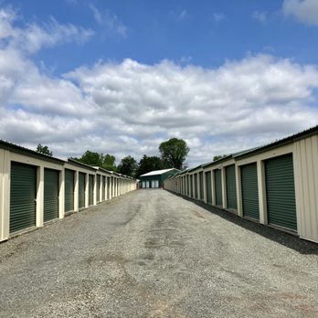 Amity Self Storage - Clean storage grounds, secure property ,well lit at night  and security cameras at every angle.  10 x 10 Units available $123.00 - Self Storage Near Me - Douglassville, Pennsylvania