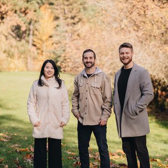 Brian Side - Upside Properties - Upside Properties Fall Family Photoshoot 2023 - Real Estate Agents Near Me - Seattle, Washington Brian Side - Upside Properties - Upside Properties Fall Family Photoshoot 2023 - Real Estate Agents Near Me - Seattle, Washington