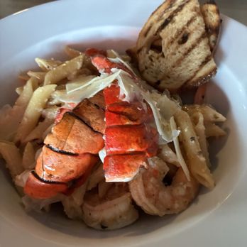 SeaSalt - Lobster and Shrimp Scampi - Seafood Near Me - Cape May, New Jersey