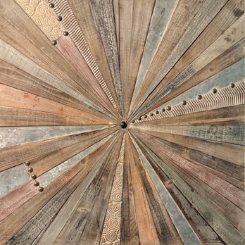 The Scarecrow Tavern - Wall decor - American Near Me - Bartlett, New Hampshire
