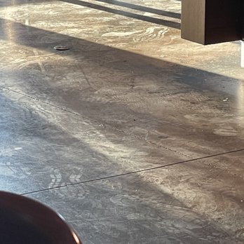 Chetuphon Thai Bistro - Floor - Thai Near Me - Napa, California Chetuphon Thai Bistro - Floor - Thai Near Me - Napa, California