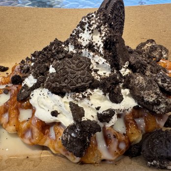 Class 520  - Ooey-gooey, crispy-crunchy, heavenly delight of Oreo Croffle! Mmm! Incredible! - Ice Cream & Frozen Yogurt Near Me - Rockville, Maryland