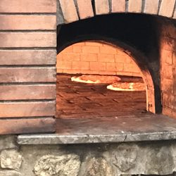 Pizzeria La Caverna