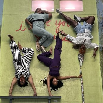 Museum of Illusions - Austin - Museums Near Me - Austin, Texas Museum of Illusions - Austin - Museums Near Me - Austin, Texas