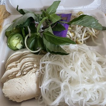 Lotus Pho & Grill - Chicken P9. pho Ga - Vietnamese Near Me - Lorton, Virginia