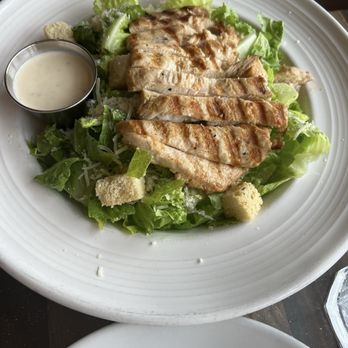 Rock'N Fish - Chicken Caesar salad - Seafood Near Me - Manhattan Beach, California
