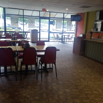 Leb Byblos Mediterranean Grill - Beautiful place - Salad Near Me - Marietta, Georgia
