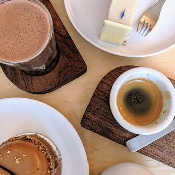 Roselle - Bakeries Near Me - Toronto, Ontario