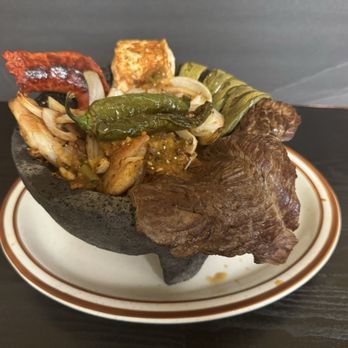 Jovis Mexican Restaurant - Molcajete de Tierra - Mexican Near Me - Porterville, California Jovis Mexican Restaurant - Molcajete de Tierra - Mexican Near Me - Porterville, California