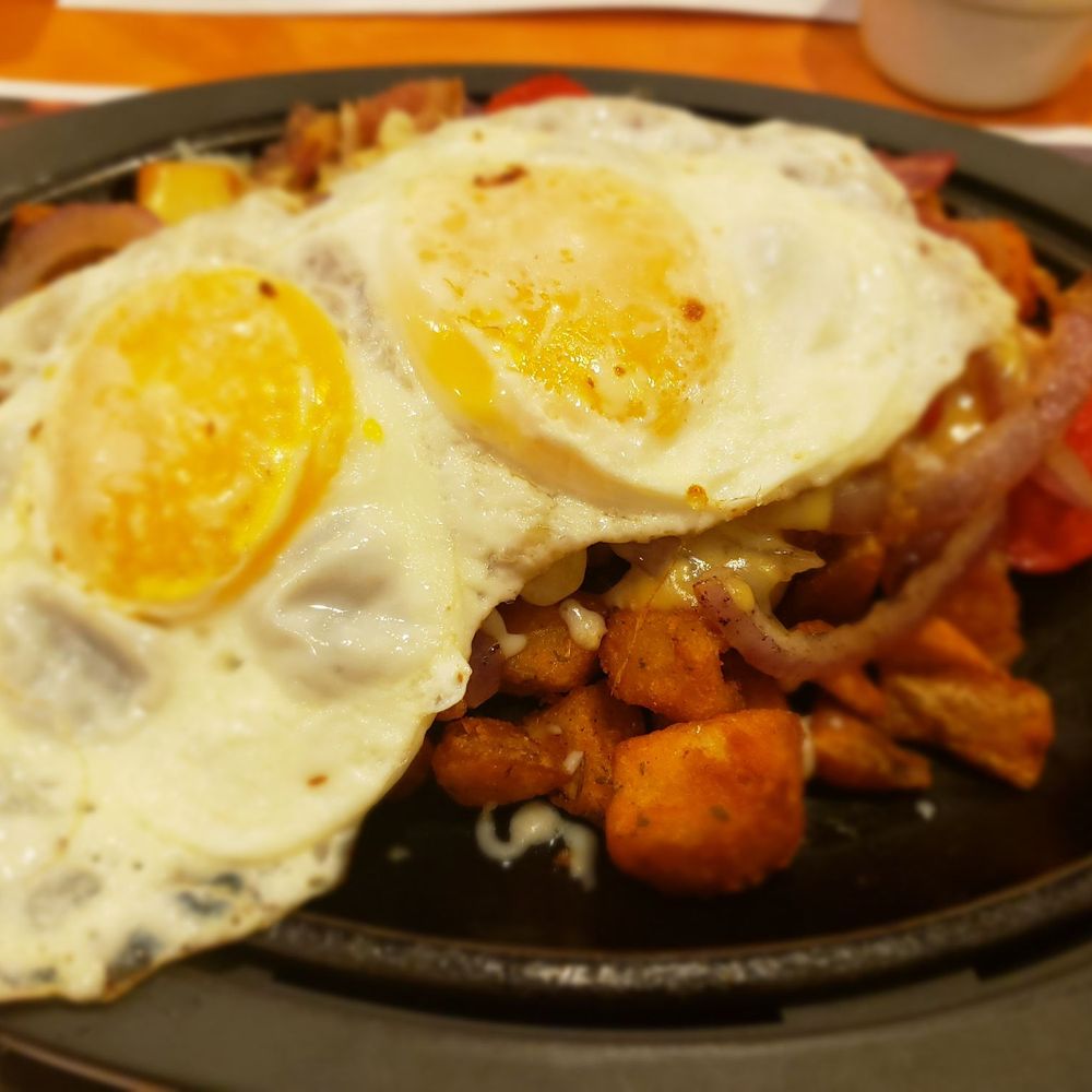 Ben & Florentine - Maple skillet. Omg so good. - Breakfast & Brunch Near Me - Oakville, Ontario