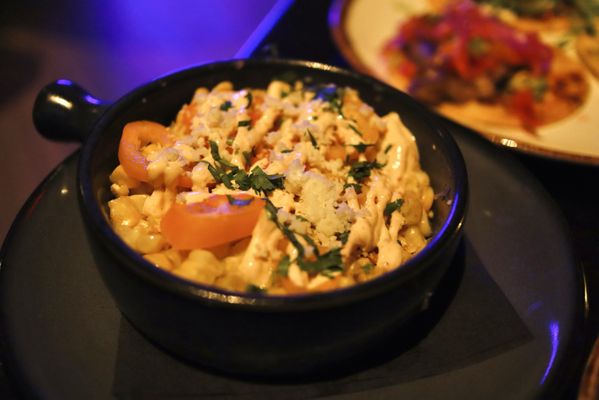 La Popular Porter Ranch by null