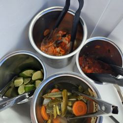 Cocina de Maria Elena - Salsa bar