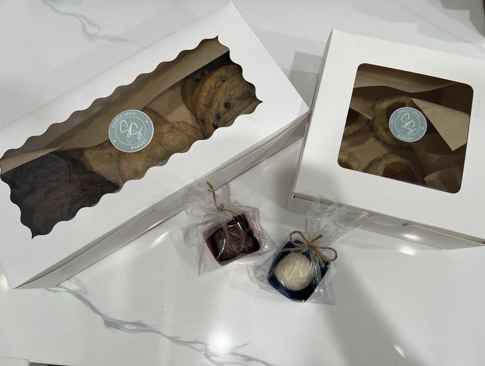 Simply Spun Bakery Logo