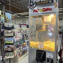 Fresno Ag Hardware - Fresh Popped Pop Corn , yum.        04/30/2025.