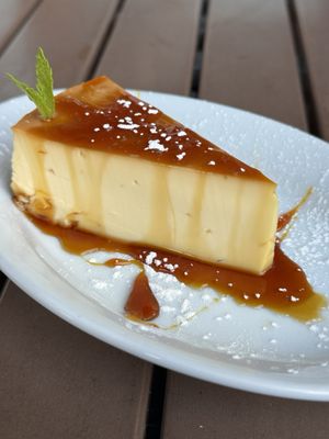 Vanessa's Bistro by null