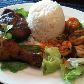 Vanida Thai Kitchen - Chicken GaYang and Garlic Prawn - Thai Near Me - San Francisco, California Vanida Thai Kitchen - Chicken GaYang and Garlic Prawn - Thai Near Me - San Francisco, California