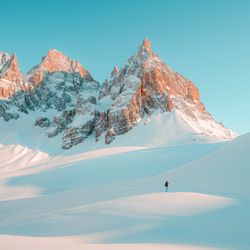 Peak Travel Company