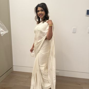 Anchal's Saree Draping - Traditional Clothing Near Me
