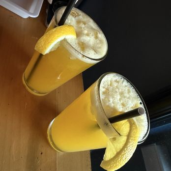 Dále Vino - Wine Bars Near Me - Pittsburg, California Dále Vino - Wine Bars Near Me - Pittsburg, California