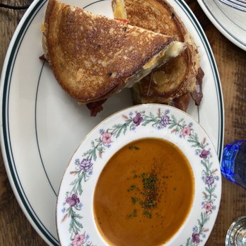 Harry's Beach House - Grilled cheese and tomato soup - WOW. Ridiculously good. I'd eat this as my last meal, good. - Breakfast & Brunch Near Me - Seattle, Washington Harry's Beach House - Grilled cheese and tomato soup - WOW. Ridiculously good. I'd eat this as my last meal, good. - Breakfast & Brunch Near Me - Seattle, Washington