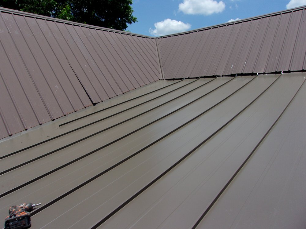 Slide of Leo's S & S Roofing