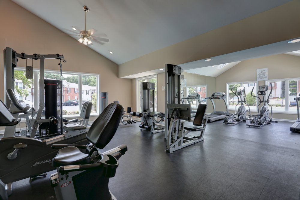 SHADOWBLUFF Updated September 2024 22 Photos 221 Plus Park Blvd, Nashville, Tennessee