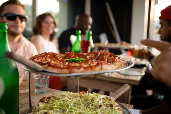 Nice Guys Pizza, Beer, and Cocktails by null