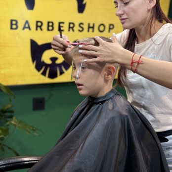 Barbershop VUSA - Barbers Near Me - Palatine, Illinois Barbershop VUSA - Barbers Near Me - Palatine, Illinois