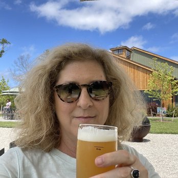 Tilted Barn Brewery - Enjoy a Mingo on a beautiful summer day - Breweries Near Me - Exeter, Rhode Island