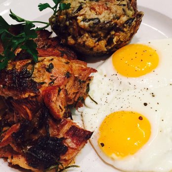 Farm Bloomington - Fresh local ham, savory wild rice bread pudding, sunny up eggs - New American Near Me - Bloomington, Indiana Farm Bloomington - Fresh local ham, savory wild rice bread pudding, sunny up eggs - New American Near Me - Bloomington, Indiana