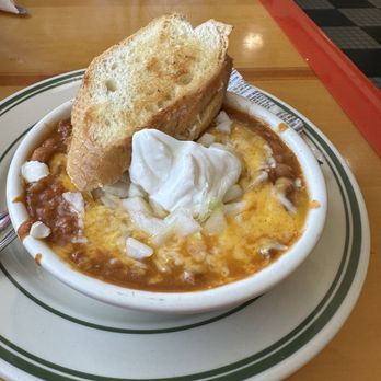 Woody's Diner - Chili - Diners Near Me - Sunset Beach, California