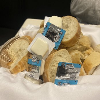Perbacco - Basket of fresh bread - Italian Near Me - Houston, Texas Perbacco - Basket of fresh bread - Italian Near Me - Houston, Texas