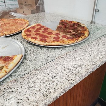 Yaghi's Cedar Park - Delicious pizza - Pizza Near Me - Cedar Park, Texas