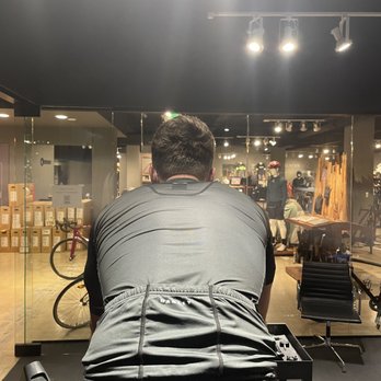 Cognition Cyclery - Imbalance in my shoulders - proof of right-side dominance or injury - Bike Repair/Maintenance Near Me - San Mateo, California