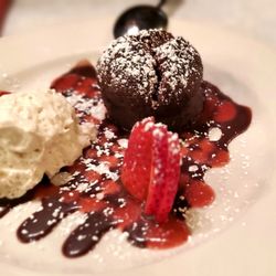 Il Mito Trattoria e Enoteca - Chocolate hazelnut tort