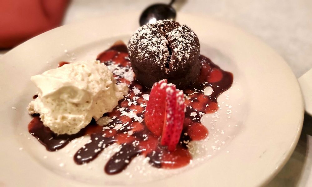 Social spots from Il Mito Trattoria e Enoteca